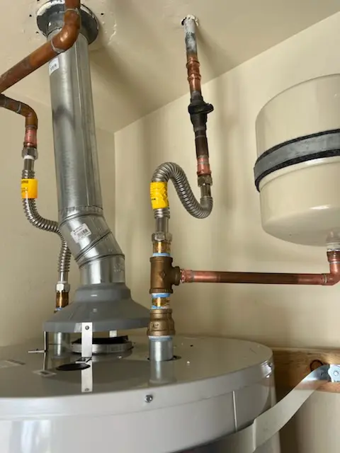 Water heater installation and plumbing repair in Gratz
